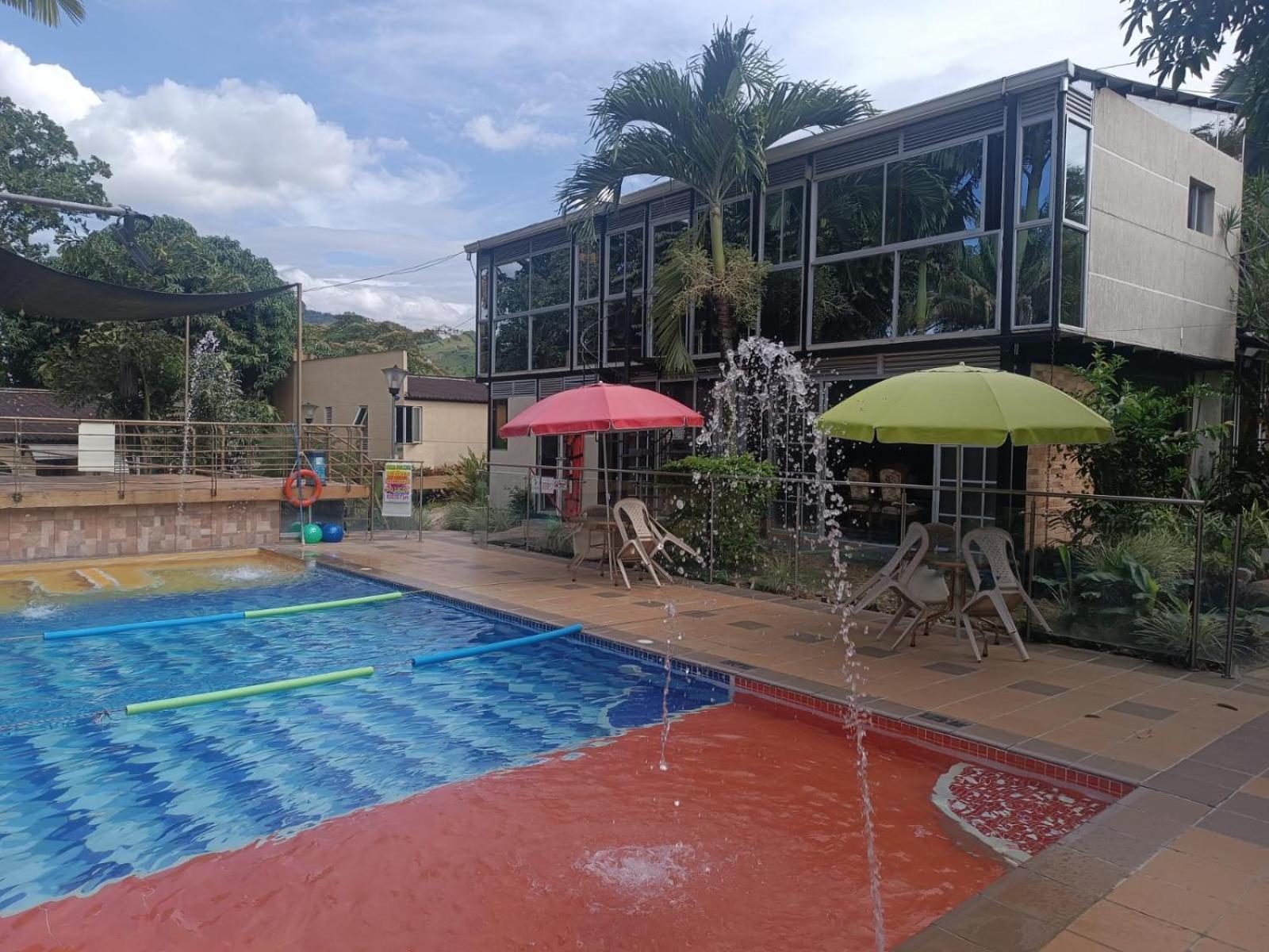 Akuarela Apartamentos Campestres Ibagué Exterior foto